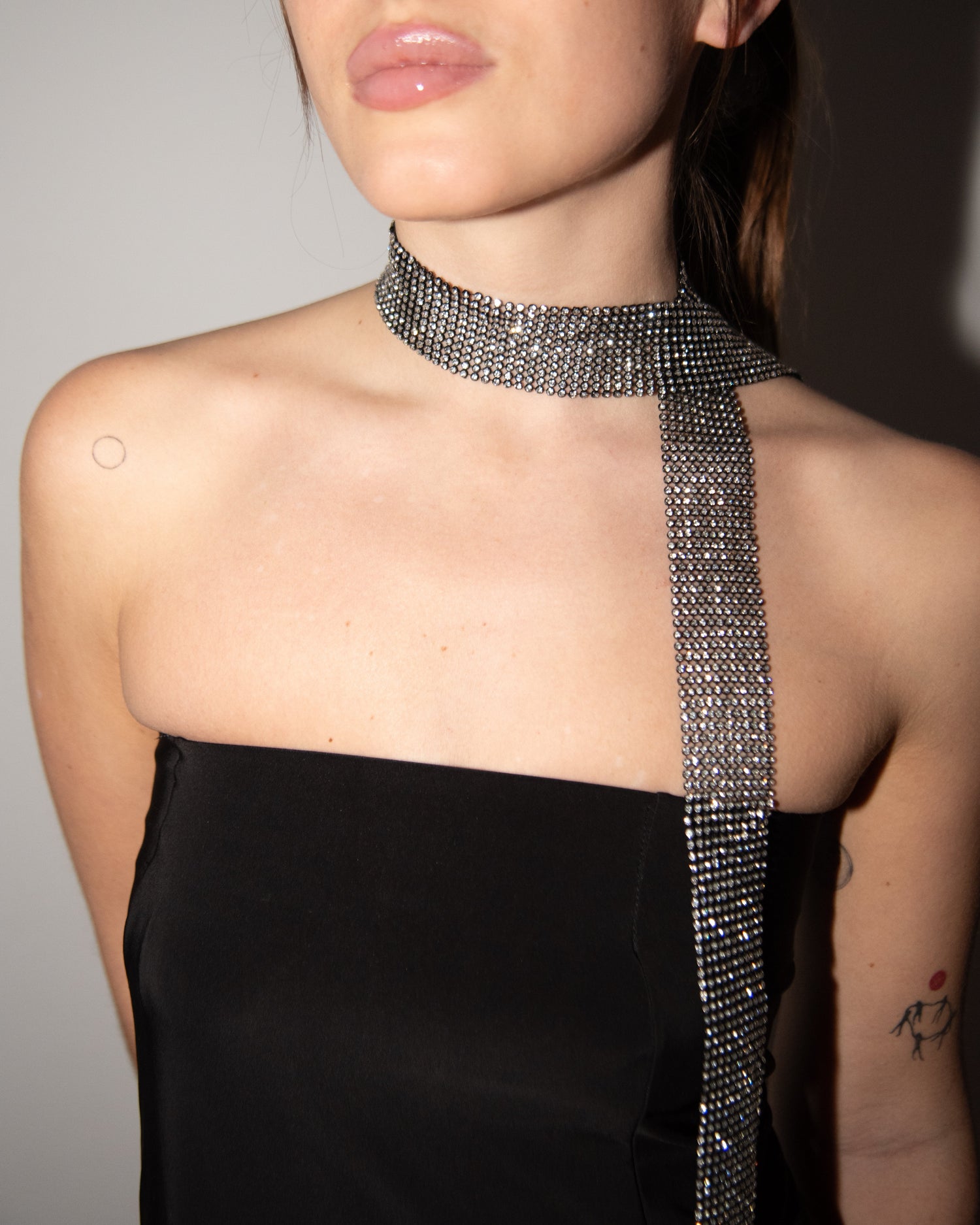 Chainmail Sequin Necklace Scarf. Crystal Mesh in Black